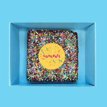 Personalised Image Loaded Brownie with Gold Sprinkles - Goldelucks 