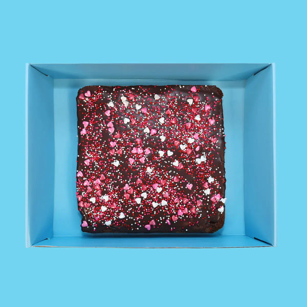 Personalised Loaded Brownie with Pink Sprinkles - Goldelucks 